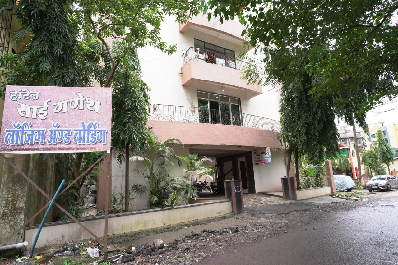 Hotel Sai Ganesh Lodging & Boarding By Wb Inn Titwala 외부 사진