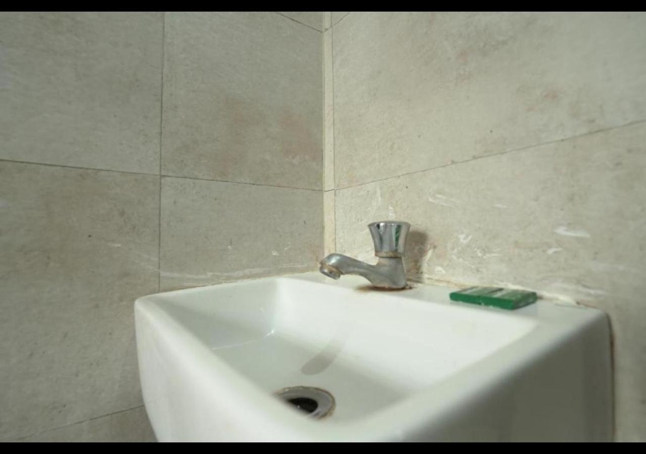 Hotel Sai Ganesh Lodging & Boarding By Wb Inn Titwala 외부 사진